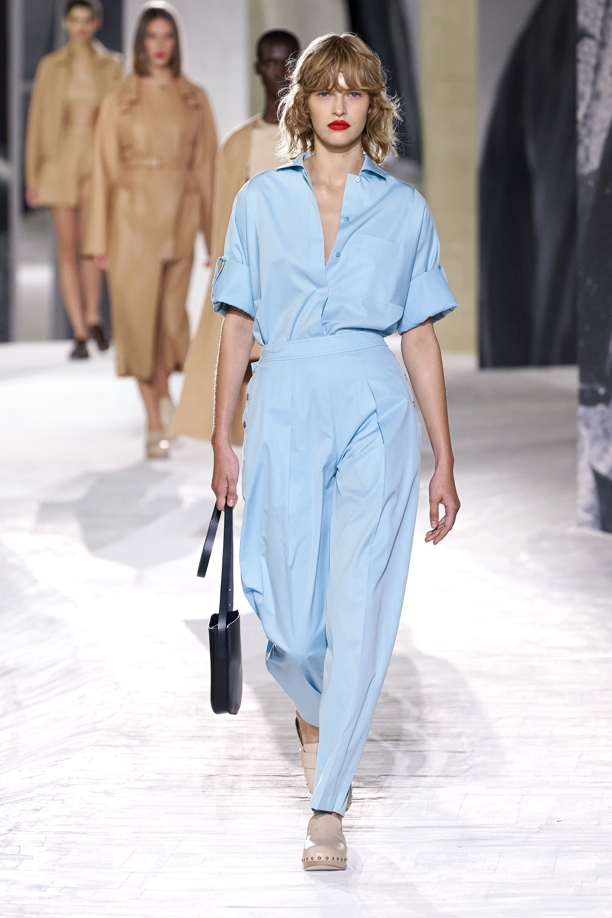 Look 26