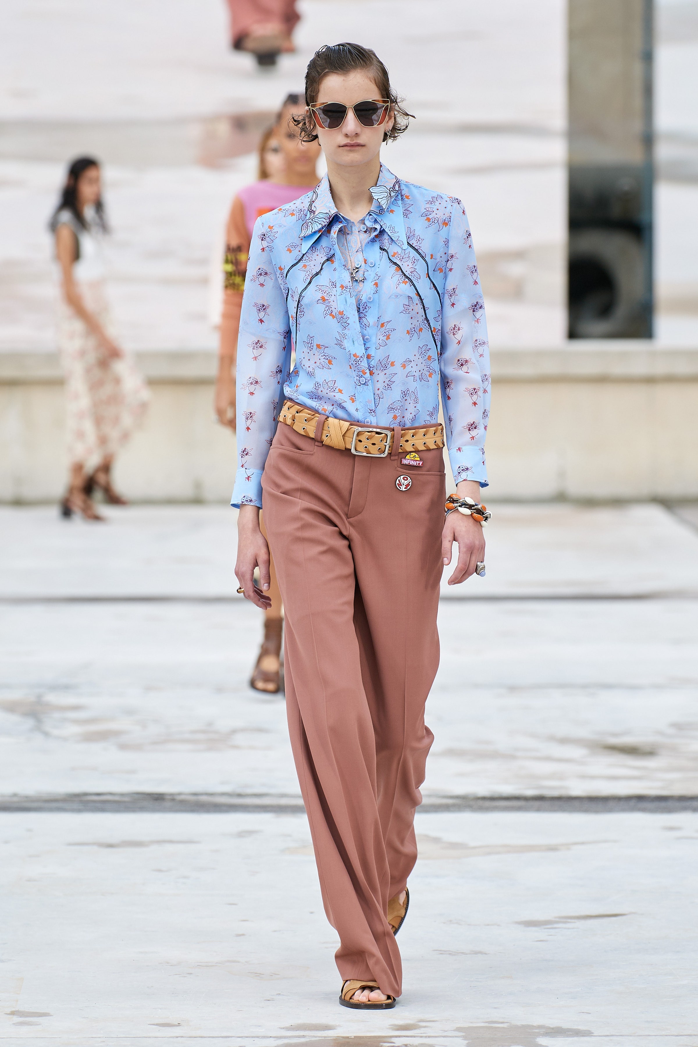 Look 23
