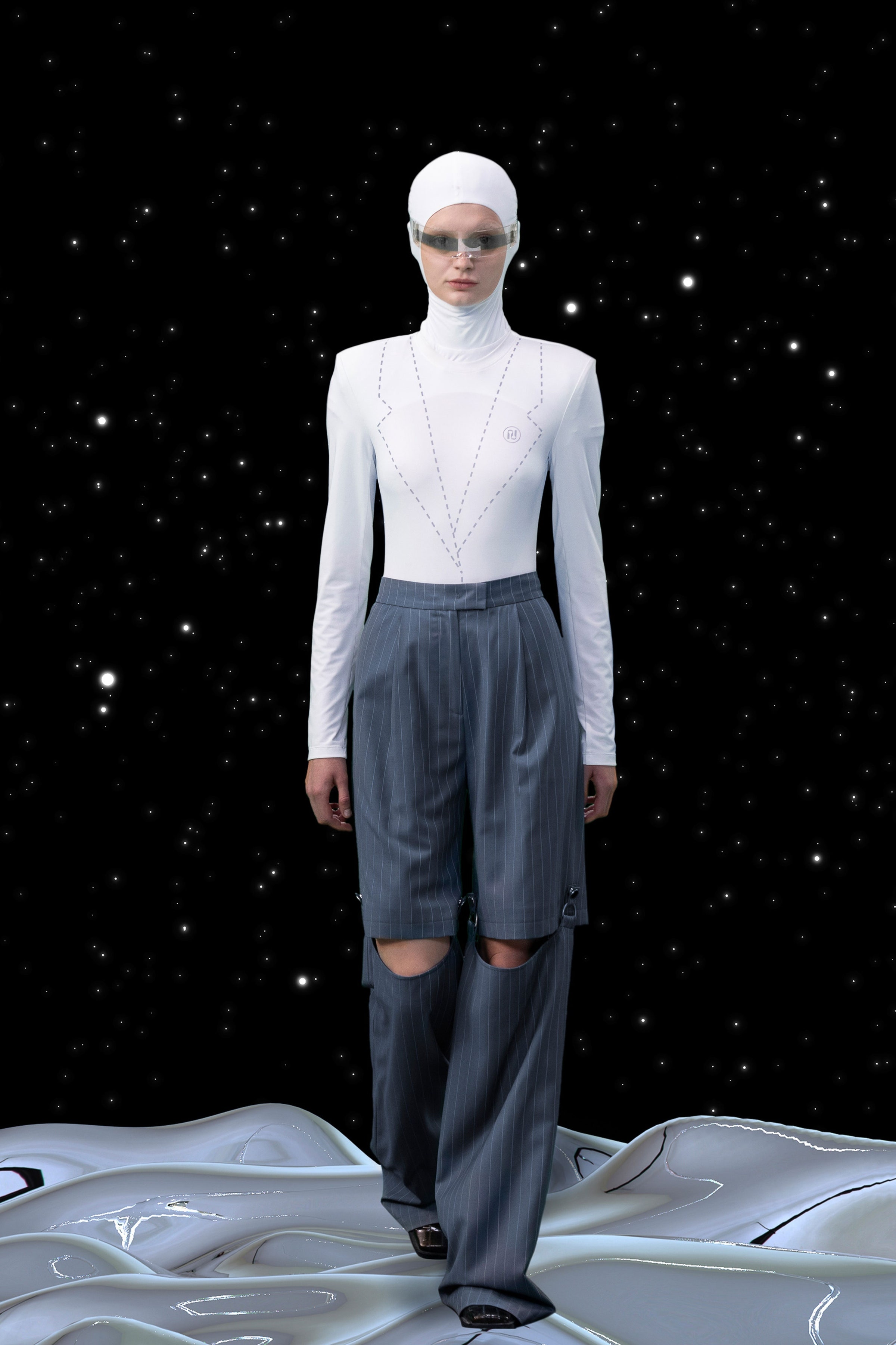Look 18