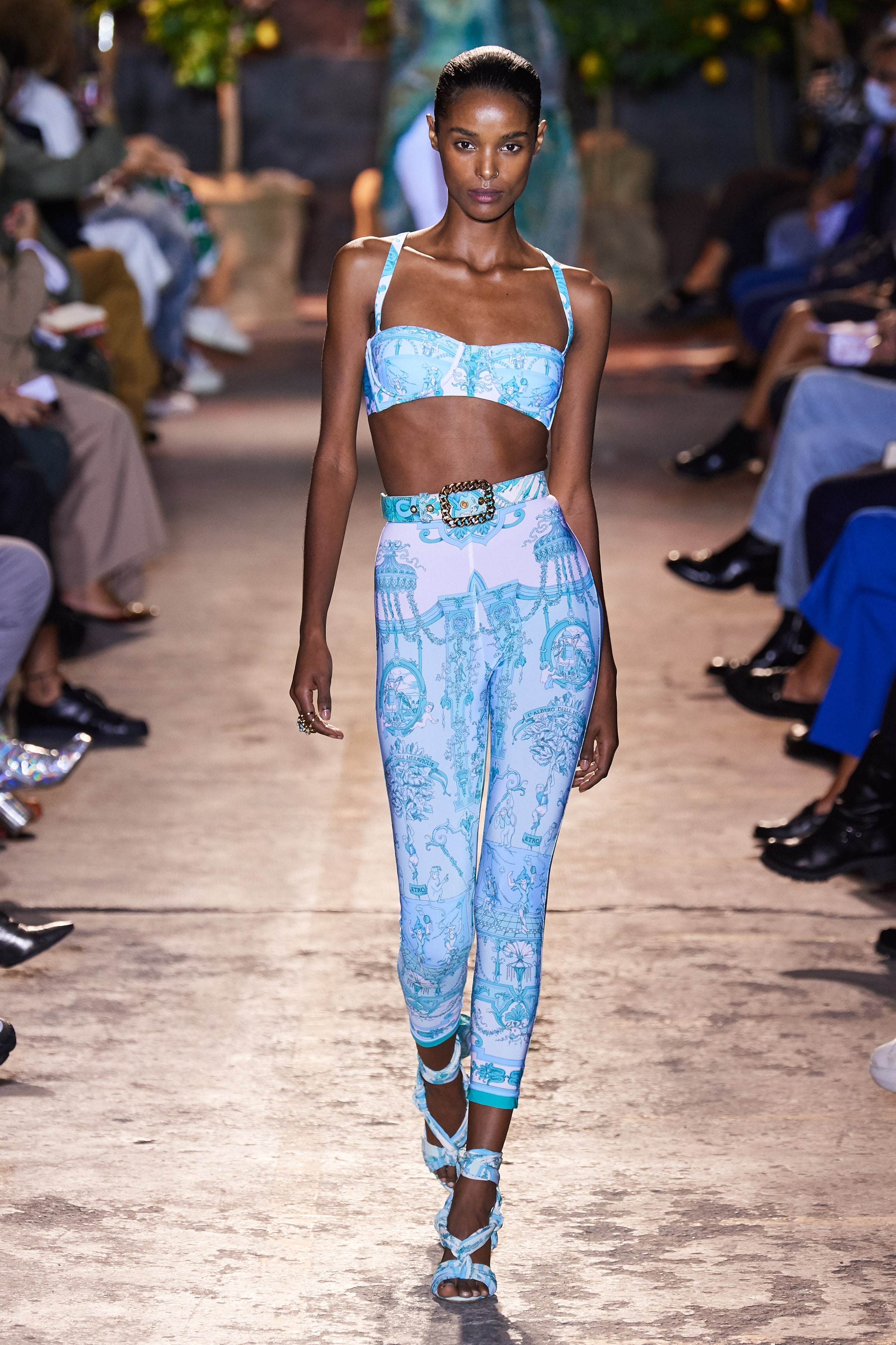 Look 6