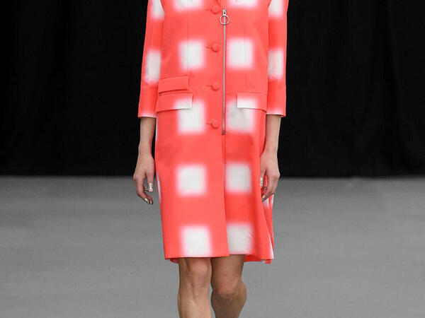 Huishan Zhang Women S/S 2023 Catwalk: London